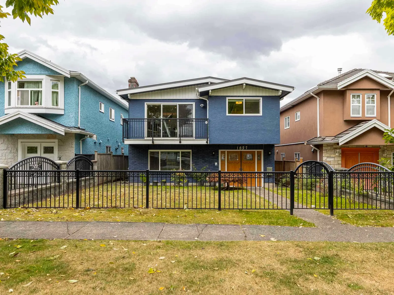 1827 E 40TH AVENUE, Vancouver BC V5P 1J1