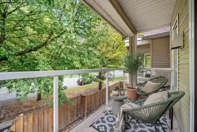 306 3400 SE MARINR DRIVE, Vancouver BC V5S 4P8