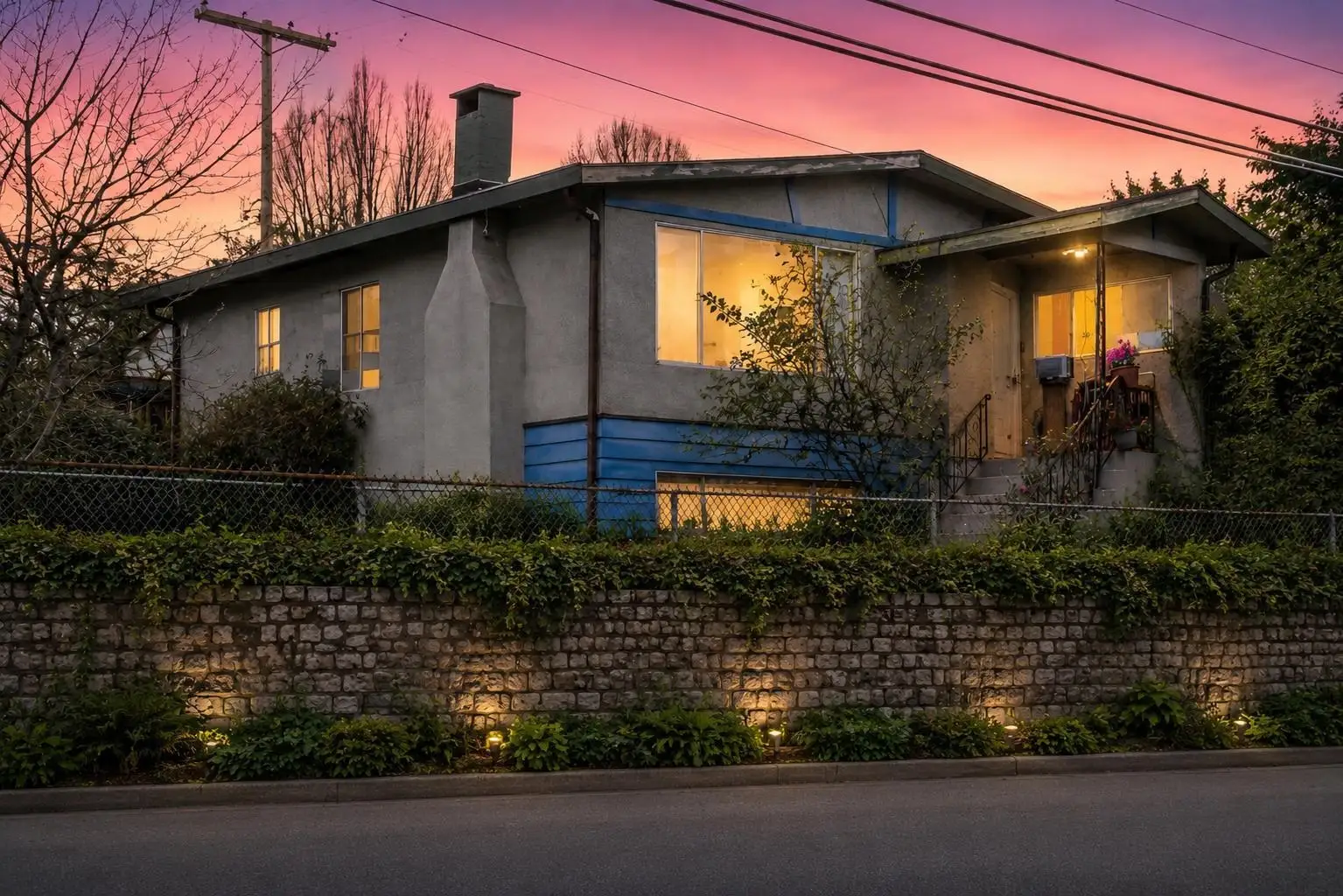 3141 E BROADWAY, Vancouver BC V5M 1Z7