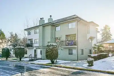 204 7131 133A STREET, Surrey BC V3W 8A1