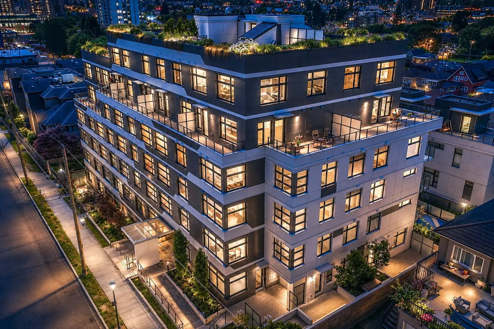 410 3264 VANNESS AVENUE, Vancouver BC V5R 4V3