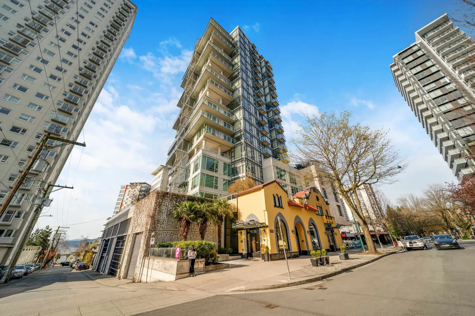 1804 1221 BIDWELL STREET, Vancouver BC V6G 0B1