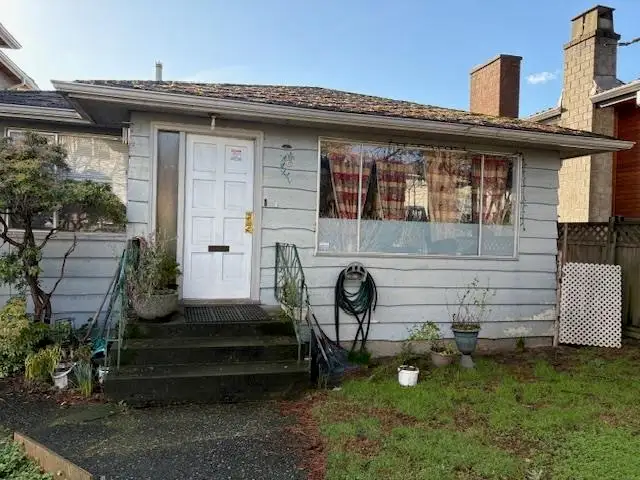 76 W 62ND AVENUE, Vancouver BC V5X 2E1