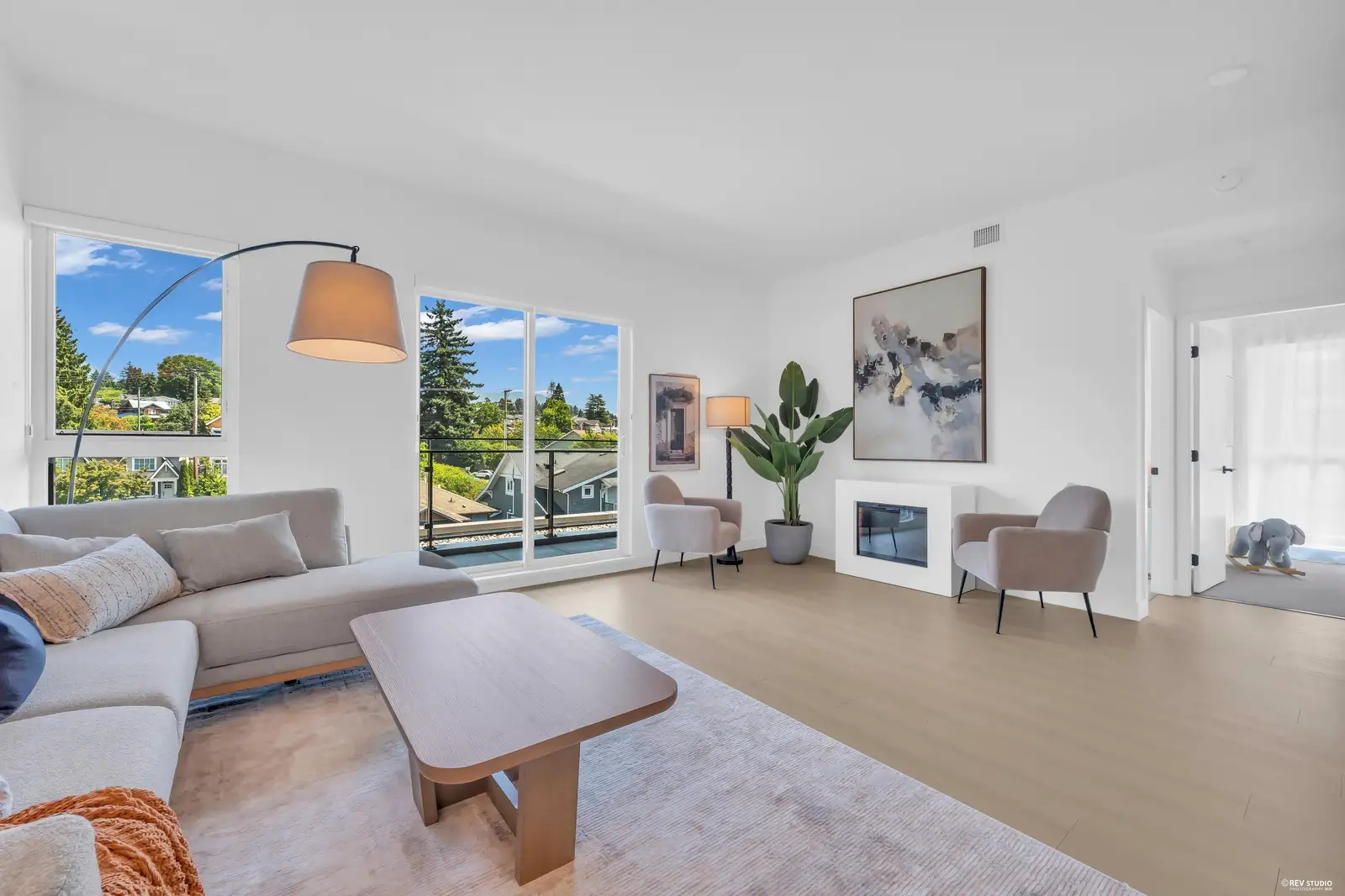 510 422 E 3RD STREET, North Vancouver BC V7L 0K1