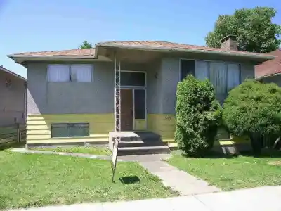 5769 KNIGHT STREET, Vancouver BC V5P 2V4