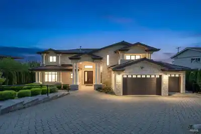 1118 CRESTLINE ROAD, West Vancouver BC V7S 2E4