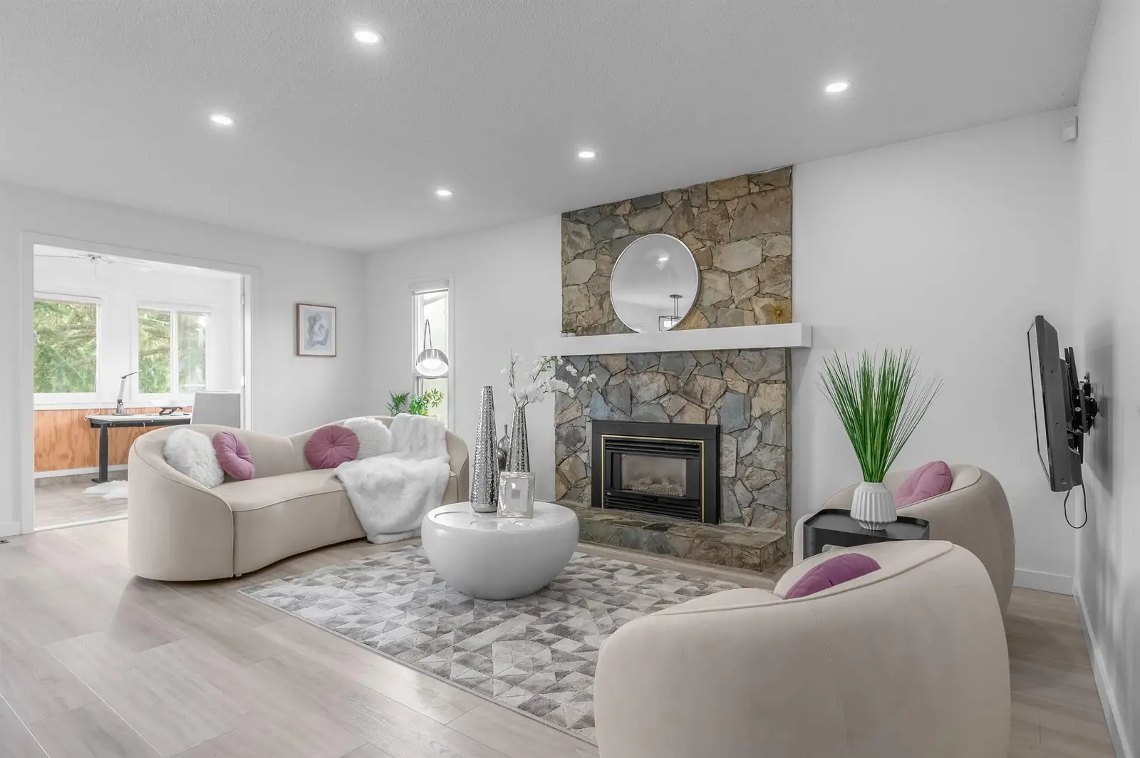 3515 RICHMOND STREET, Richmond BC V7E 2W2