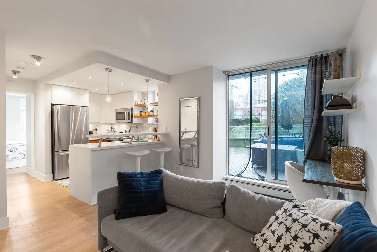 308 1008 CAMBIE STREET, Vancouver BC V6B 6J7