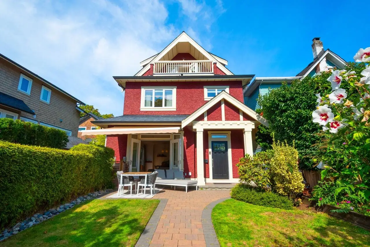 3485 W 2ND AVENUE, Vancouver BC V6R 1J3