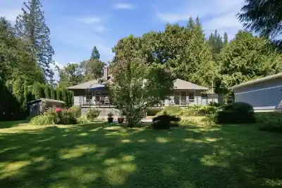 7321 REDROOFFS ROAD, Sechelt BC V7Z 0T3