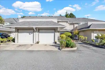 10 9926 151 STREET, Surrey BC V3R 8C9