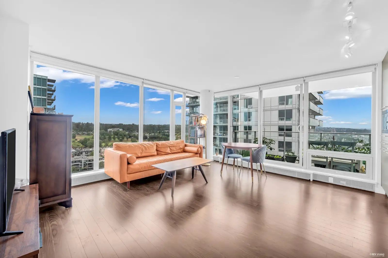 2304 8131 NUNAVUT LANE, Vancouver BC V5X 0E2