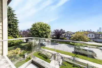 1225 HAZELTON STREET, Vancouver BC V5K 4H8