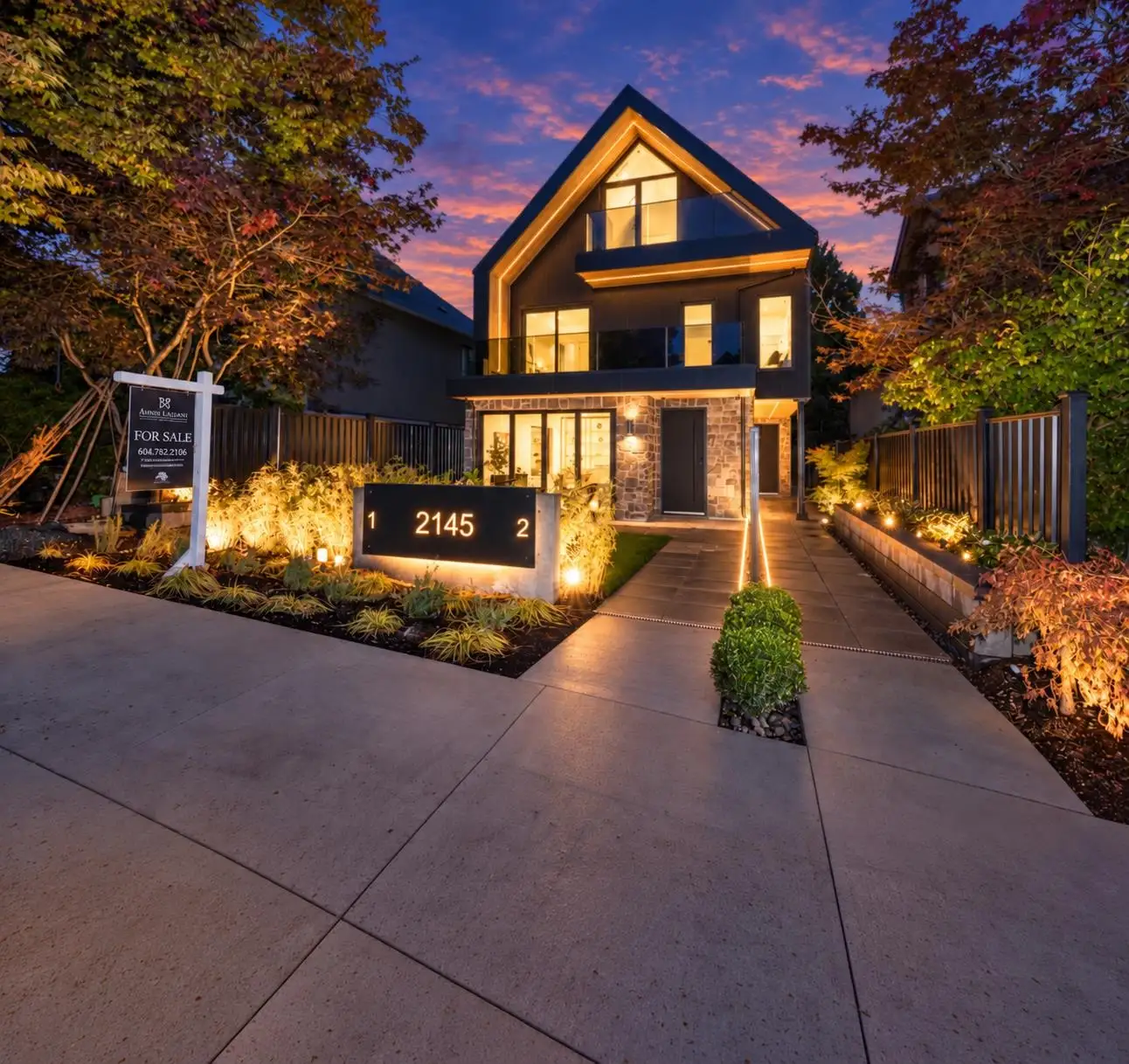 1 2145 NAPIER STREET, Vancouver BC V5L 2P1