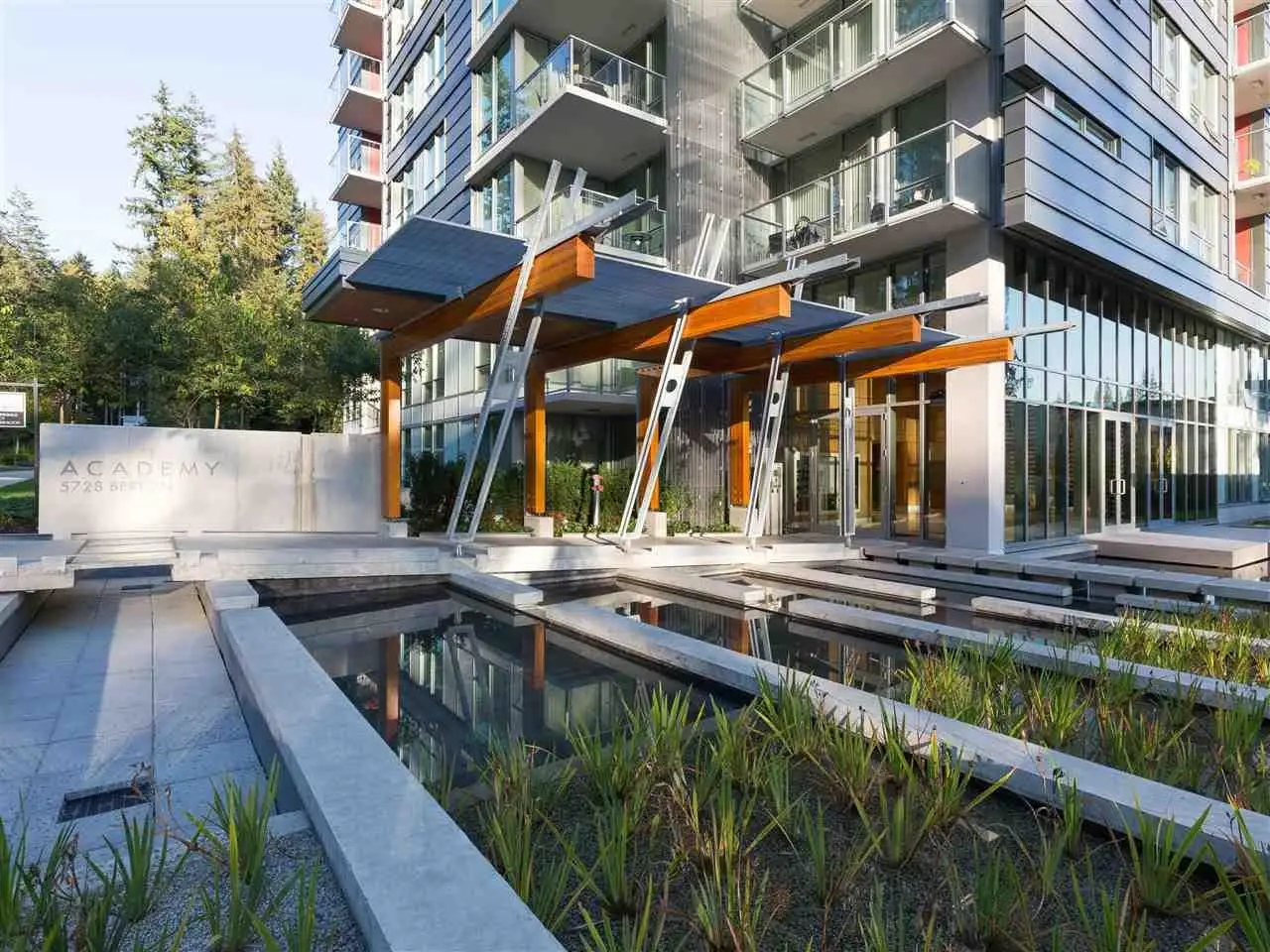 501 5728 BERTON AVENUE, Vancouver BC V6S 0E5