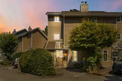 11 7400 MINORU BOULEVARD, Richmond BC V6Y 3J5