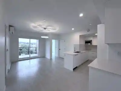 602 5399 JOYCE STREET, Vancouver BC V5R 4H3