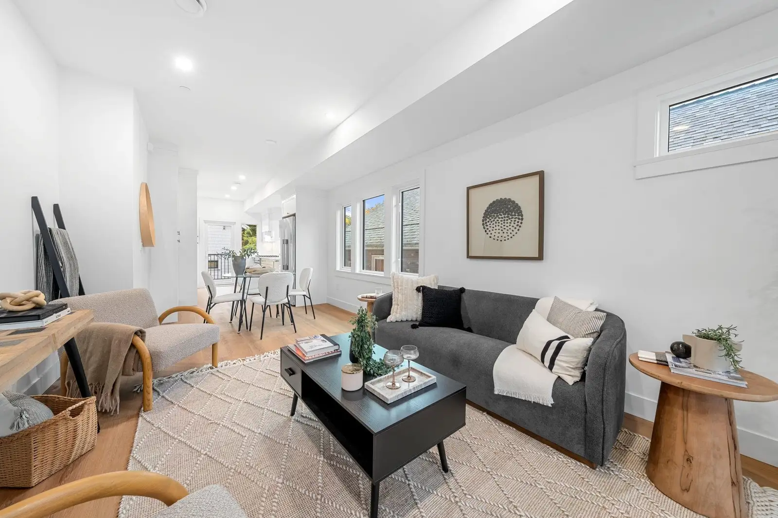 2528 MCGILL STREET, Vancouver BC V5K 1H1