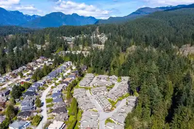 29 1550 LARKHALL CRESCENT, North Vancouver BC V7H 2Z2