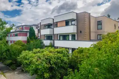 203 2240 WALL STREET, Vancouver BC V5L 1B6