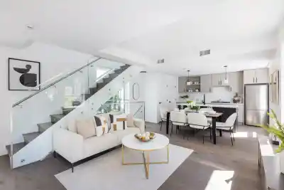 6829 CAMBIE STREET, Vancouver BC V6P 0M4