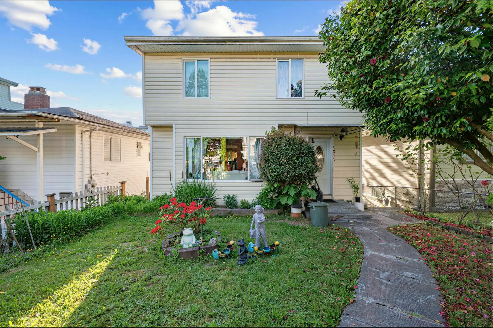 5033 KILLARNEY STREET, Vancouver BC V5R 3V8