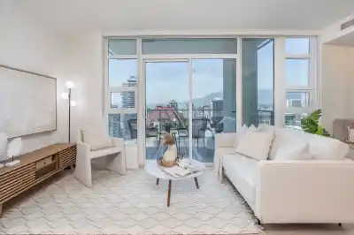 2503 1289 HORNBY STREET, Vancouver BC V6Z 0G7