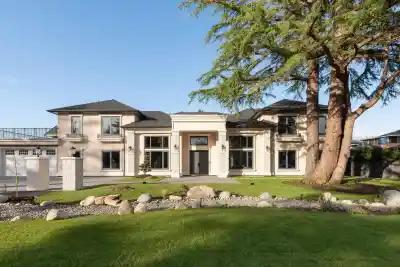 9640 PINEWELL CRESCENT, Richmond BC V7A 2C8
