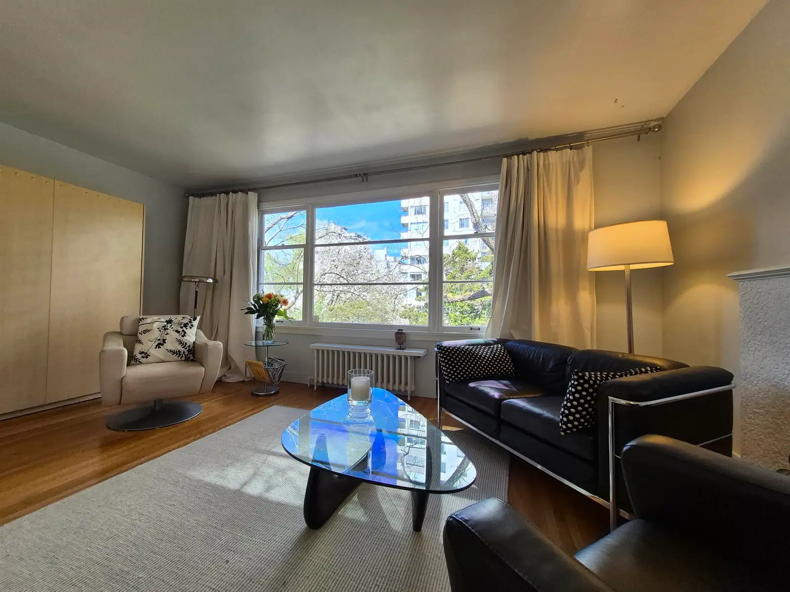 303 1565 BURNABY STREET, Vancouver BC V6G 1X1