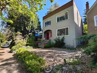 3716 W 16TH AVENUE, Vancouver BC V6R 3C4