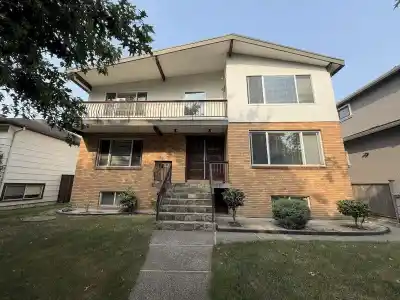 5885 LINCOLN STREET, Vancouver BC V5R 4P8