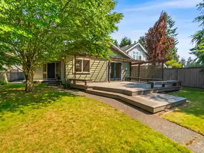1116 W 20TH STREET, North Vancouver BC V7P 2B7
