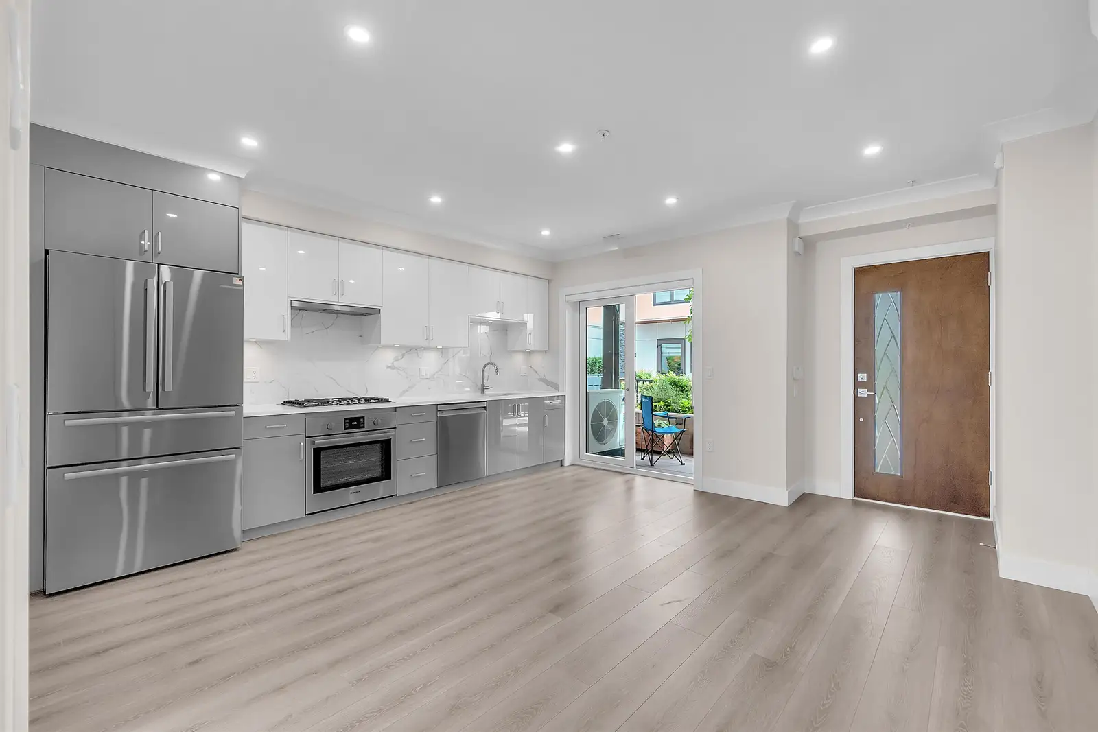 8327 FRENCH STREET, Vancouver BC V6P 0L7