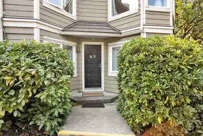 A7 1100 W 6TH AVENUE, Vancouver BC V5V 2H2