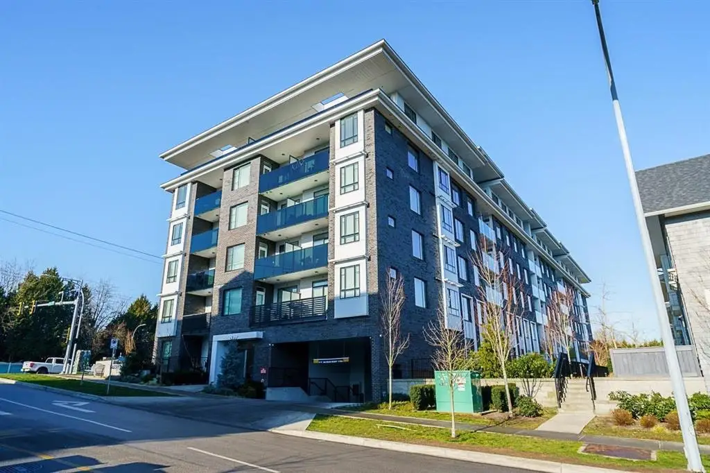 117 13623 81A AVENUE, Surrey BC V3W 3N7