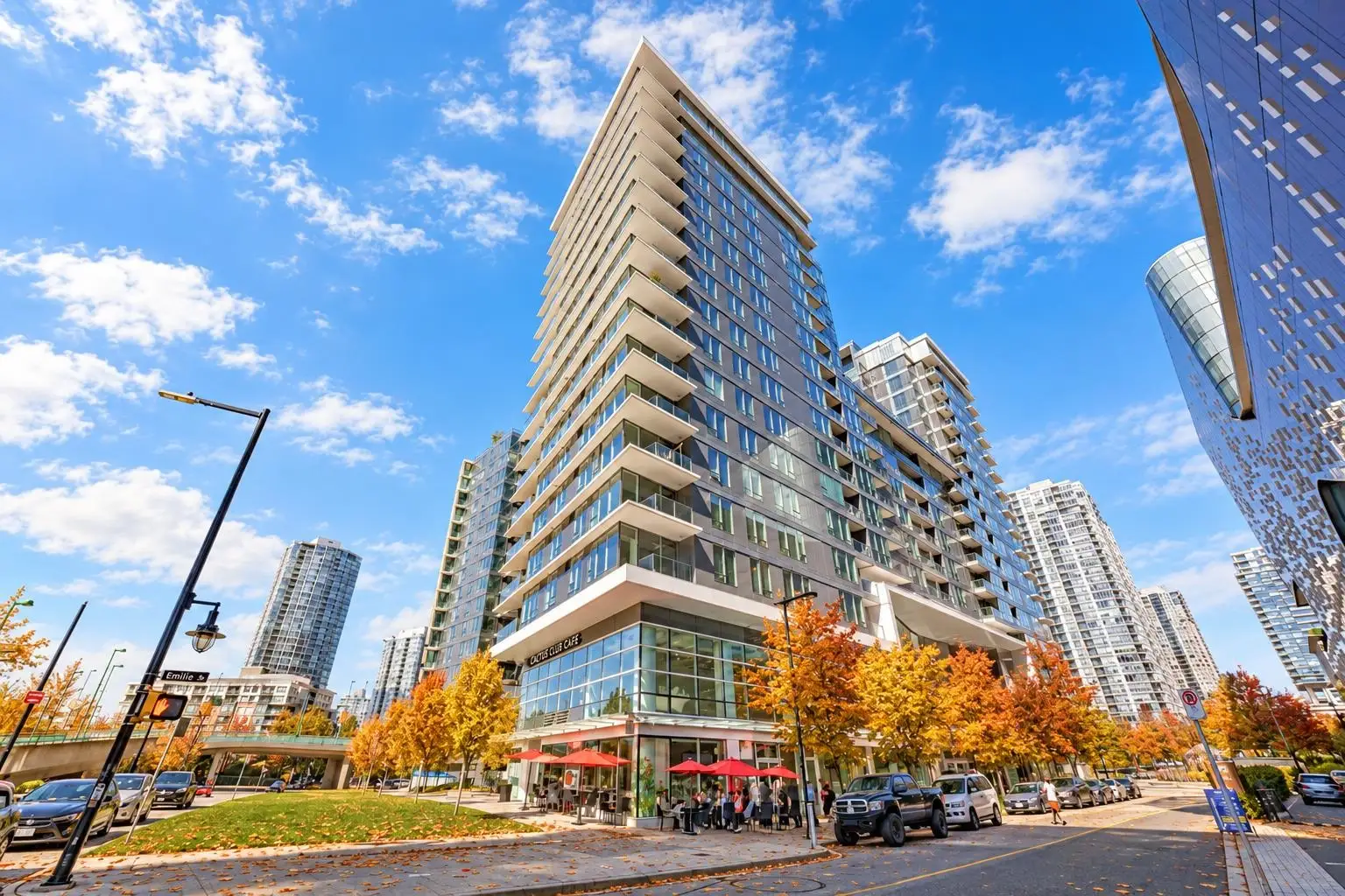 752 38 SMITHE STREET, Vancouver BC V6B 0P3