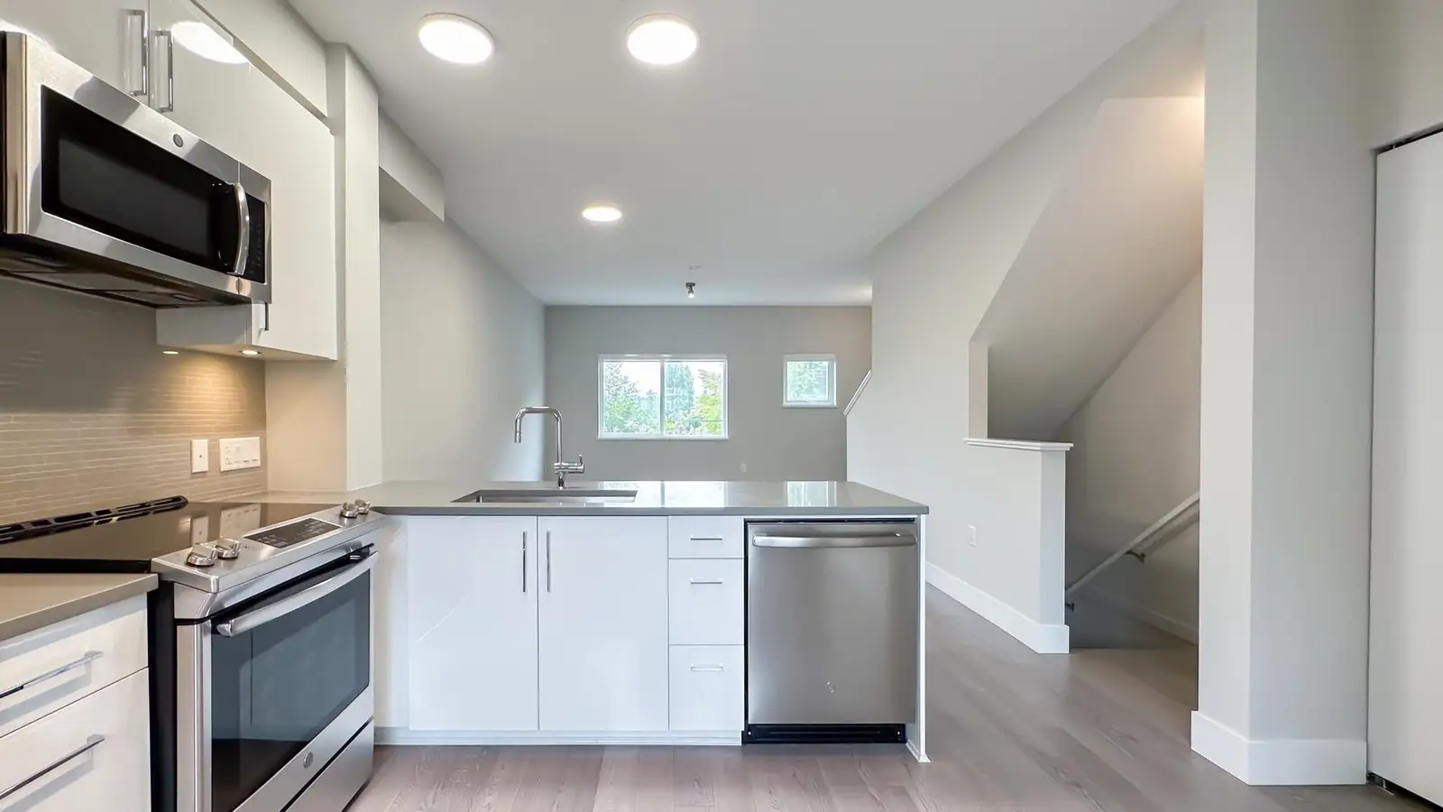 3 22600 GILLEY ROAD, Richmond BC V6V 1E4