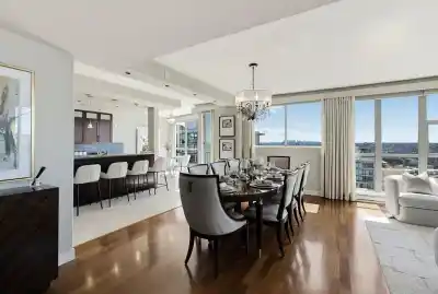 3402 939 HOMER STREET, Vancouver BC V6B 2W6