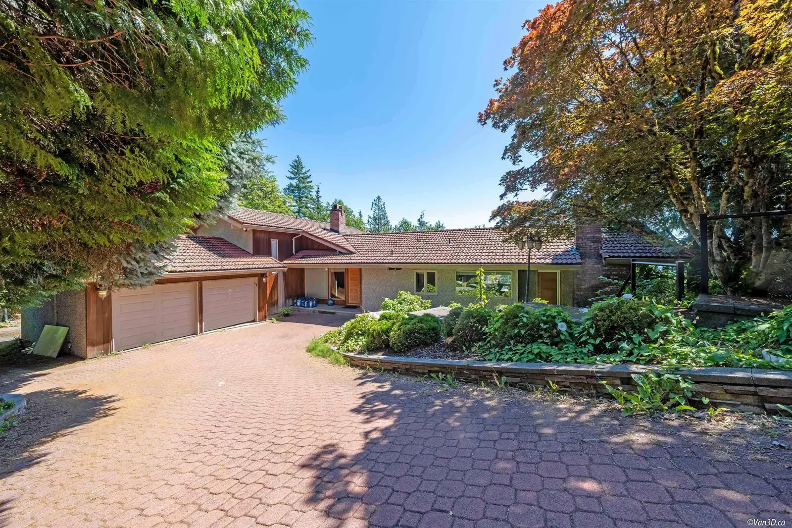 1448 SANDHURST PLACE, West Vancouver BC V7S 2P3