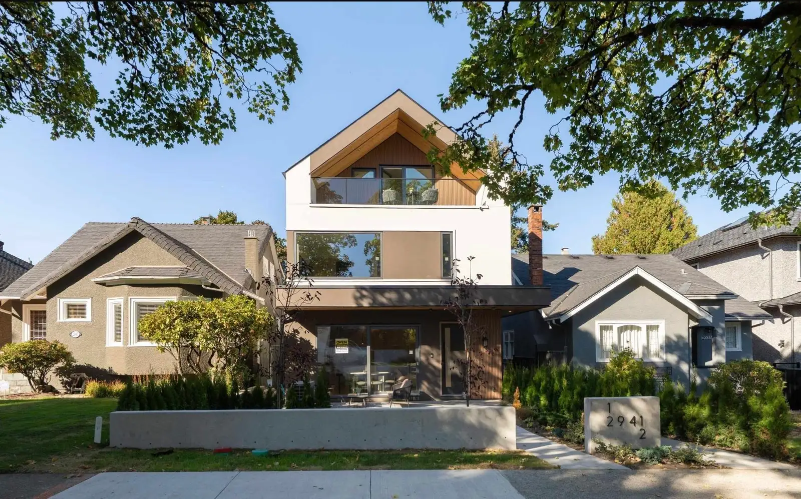 1 2941 W 29TH AVENUE, Vancouver BC V6L 1Y3