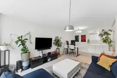 905 2024 FULLERTON AVENUE, North Vancouver BC V7P 3G4