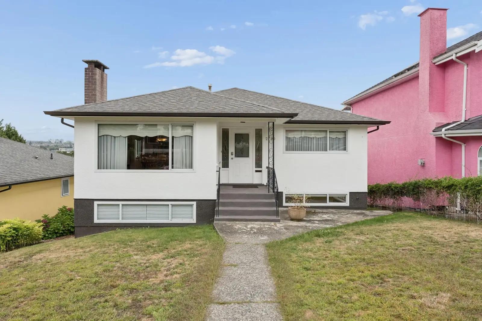 2780 E 8TH AVENUE, Vancouver BC V5M 1W6