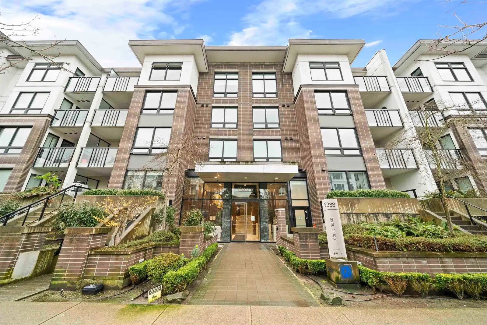 9333-9388 TOMICKI AVE & ODLIN ROAD, Richmond BC V6X 0L5