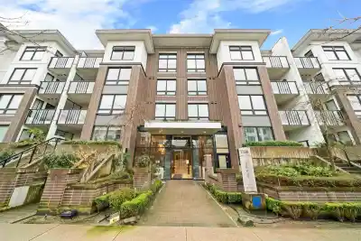 9333-9388 TOMICKI AVE & ODLIN ROAD, Richmond BC V6X 0L5
