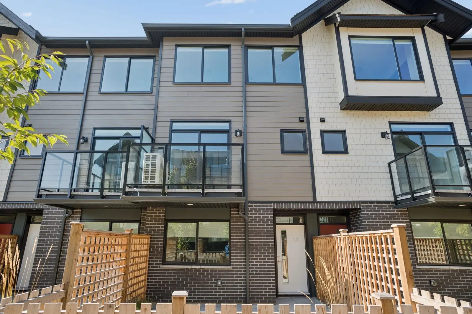 23 4337 BOUNDARY ROAD, Richmond BC V6V 1S8