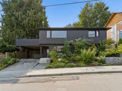 476 E 29TH AVENUE, Vancouver BC V5V 2R7