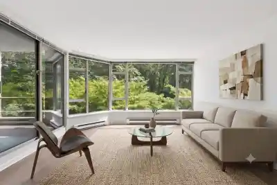 308 1327 E KEITH ROAD, North Vancouver BC V7J 3T5