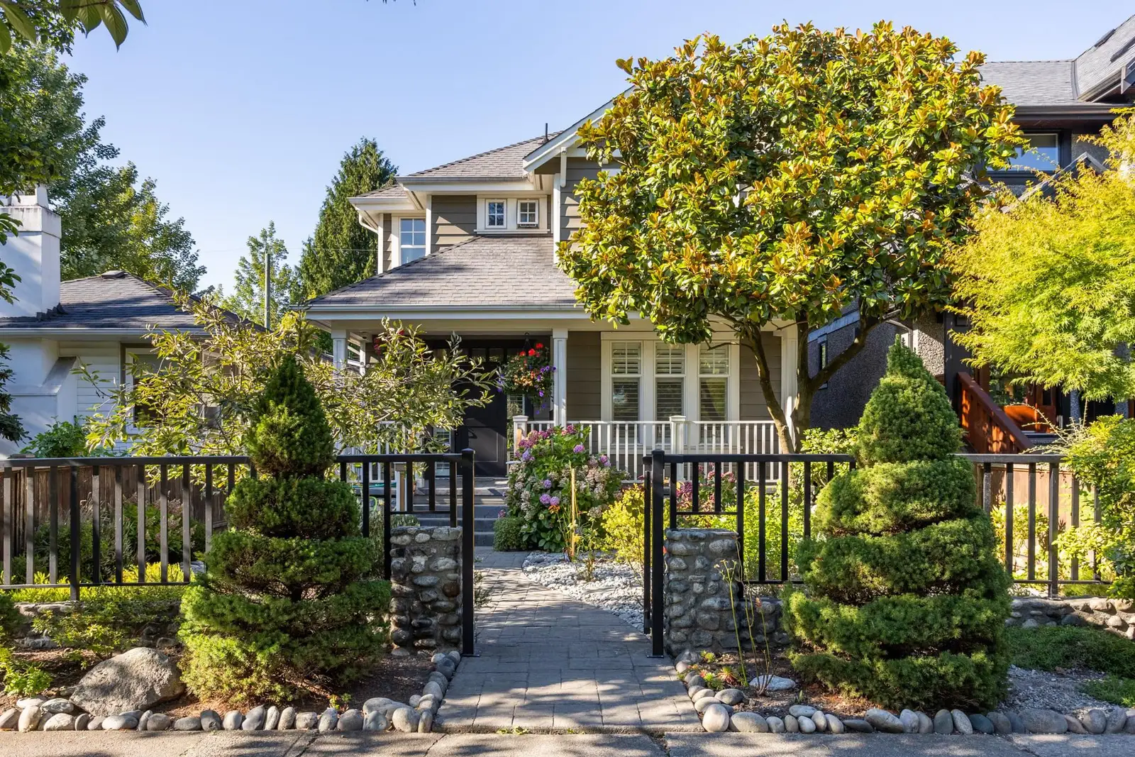 2985 W 16TH AVENUE, Vancouver BC V6K 3C7