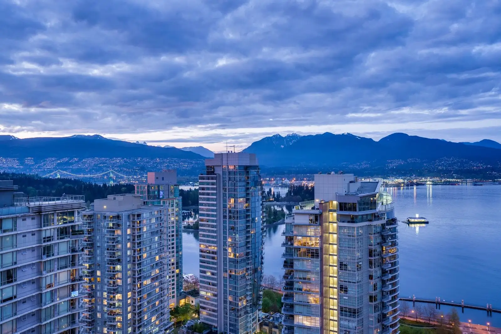 3201 1188 W PENDER STREET, Vancouver BC V6E 0A2