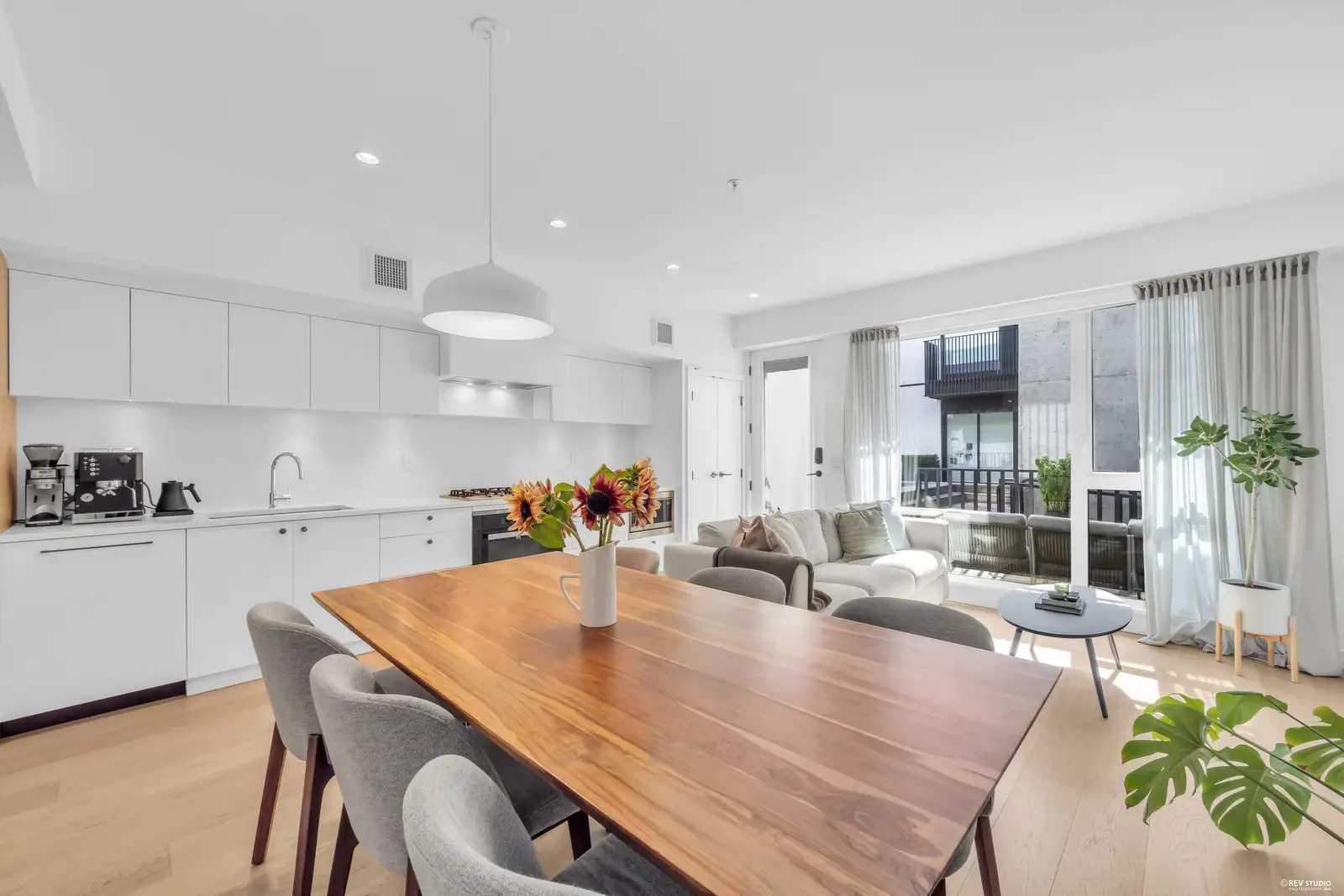 66 W KING EDWARD AVENUE, Vancouver BC V5Y 0N6